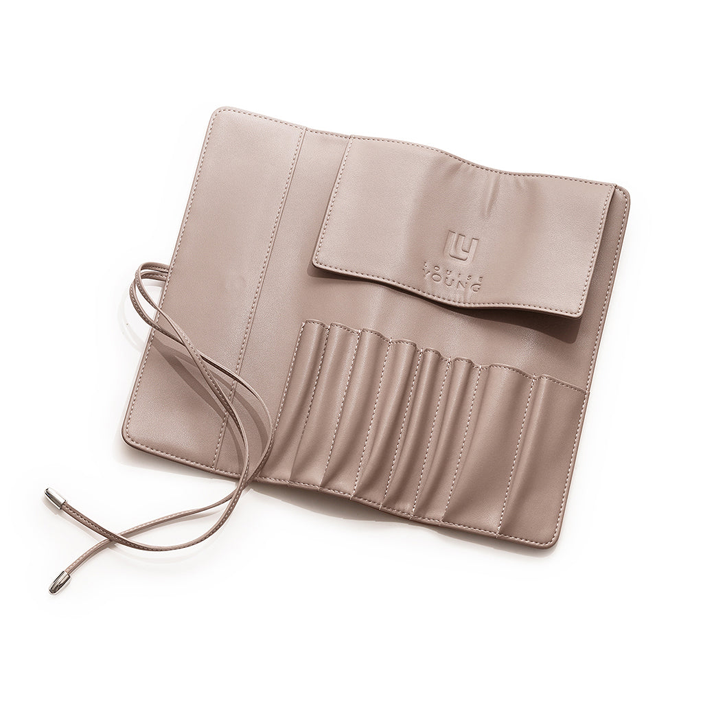 Louise Young Vegan Brush Roll - Nude