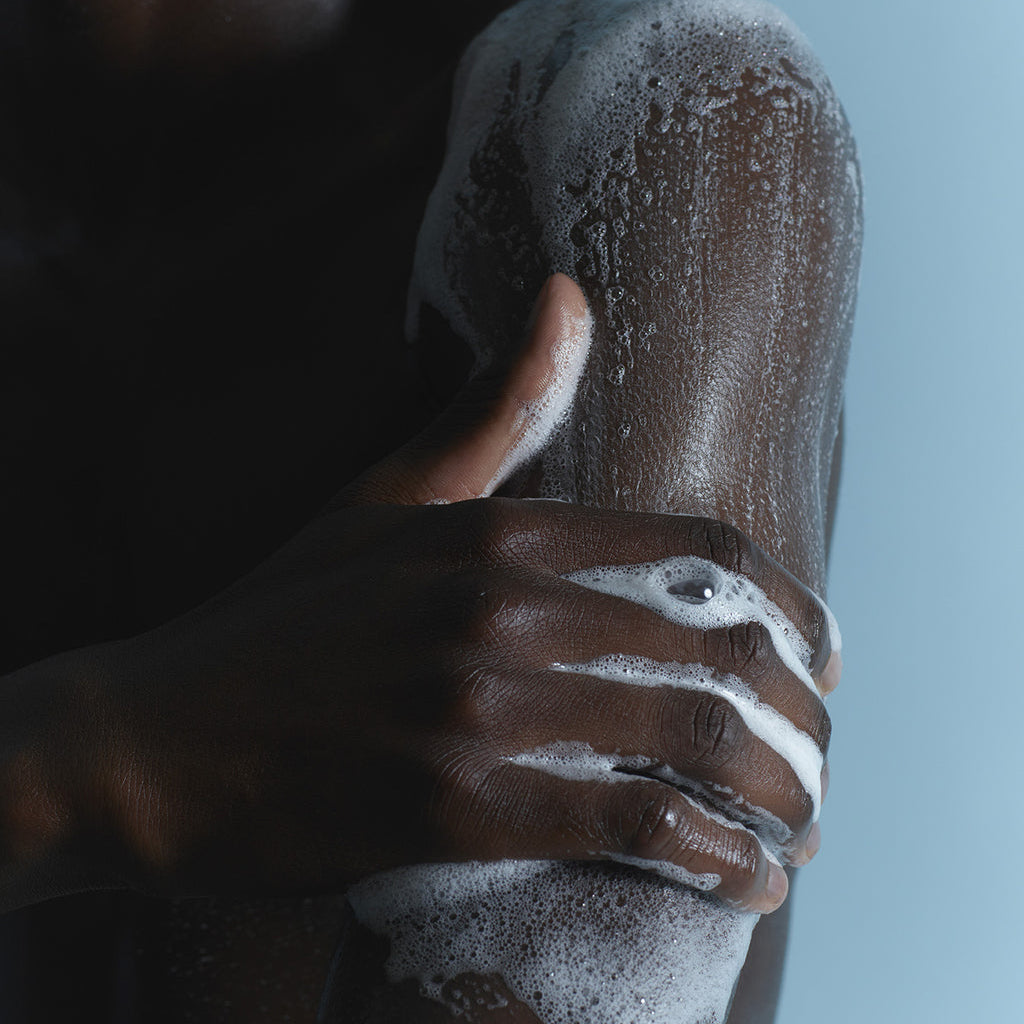 mid/night 00.00 Shower Gel