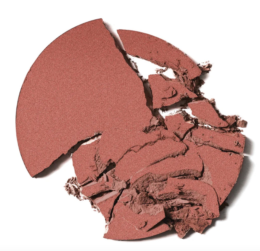 Delilah Pure Light Illuminating Blush