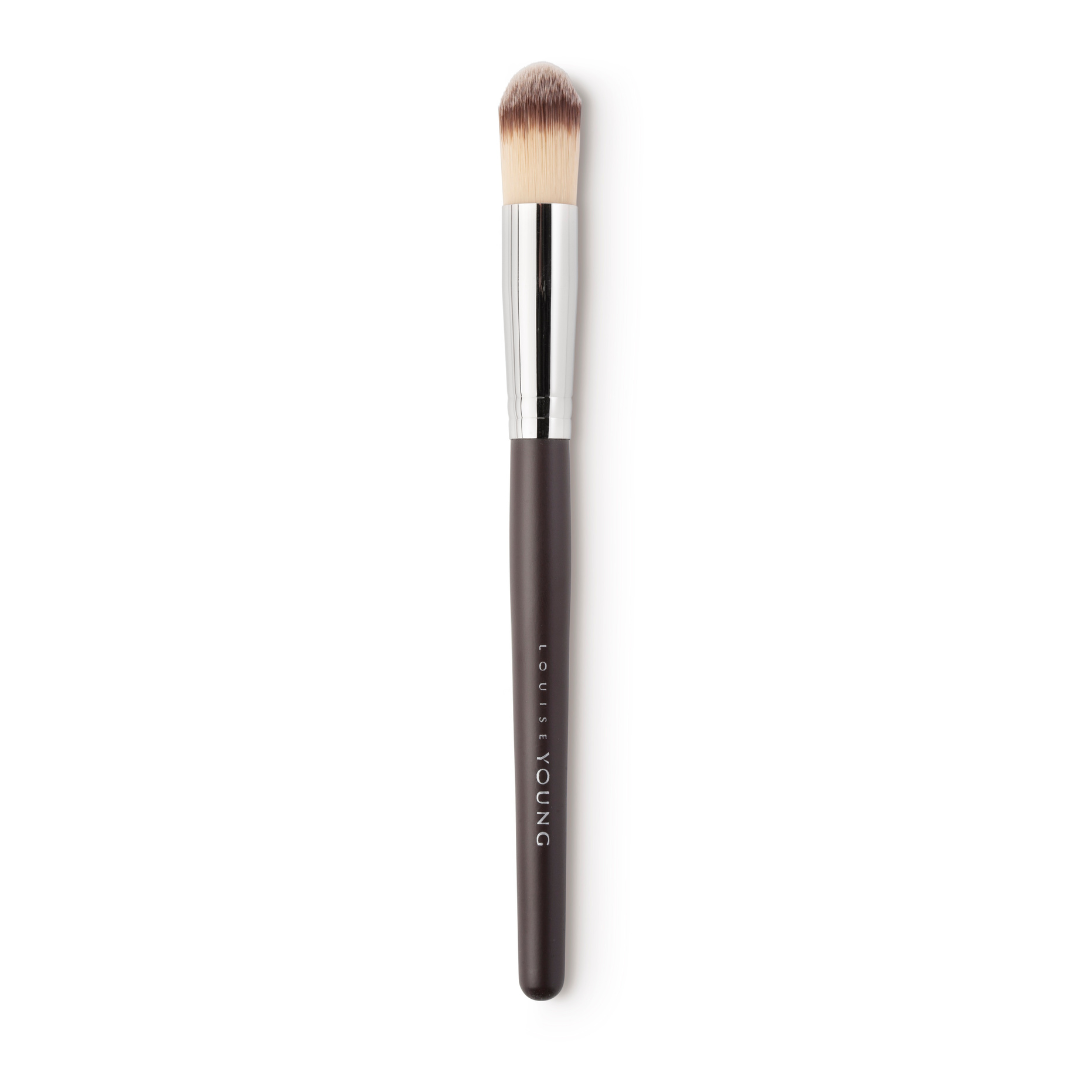 Louise Young LY48 V - Mini Super Foundation Brush